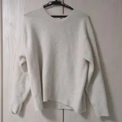 UNIQLO M スフレヤーンクルーネックセーター アイボリー