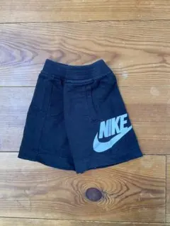 Nike 半ズボン 黒のサムネイル