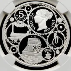 ヴィクトリア女王生誕200年 英£5銀貨 NGC PF70 純正革箱COA付 ヴィクトリア女王生誕200年 英£5銀貨 NGC PF70 純正革箱COA付 - メルカリ