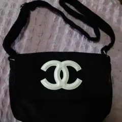 CHANEL ショルダーバッグ ブラック ノベルティ