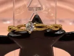 ゴールド ツイストデザイン リング
