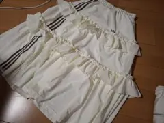 adidas　ストライプカジュアルロングスカート　フリルスカートのサムネイル
