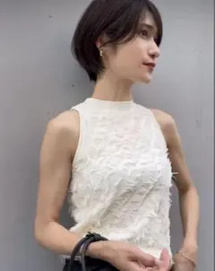 Item thumbnail for item 1dcb5c7c-daef-48d4-a3b6-6cade36fa85e