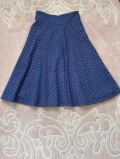 Apuweiser-riche フレアースカート