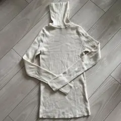 UNIQLO アイボリー リブ編み ハイネック Mサイズ