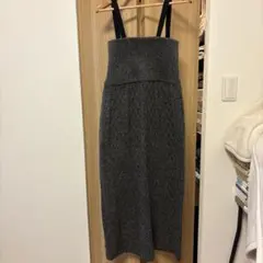 美品ローズバッドニットワンピ