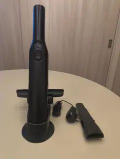 ラ*ム様 Shark 充電式ハンディクリーナー WV405JDC - メルカリ