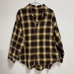SPINNS 長袖 チェックシャツ ブラウン Mサイズのサムネイル