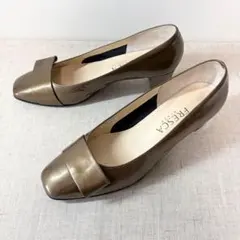 極美品★FRESCA 銀座ワシントン パンプス スクエアトゥ バックル 23.5のサムネイル
