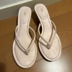 ZARA スエード調 トングサンダル ピンク　ミュールのサムネイル