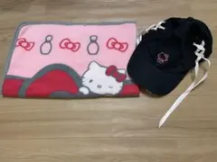 ROUND1 × Hello Kitty コラボ ブランケット