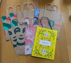 スターバックスとLUSHとLUPICIAのショップ袋セット
