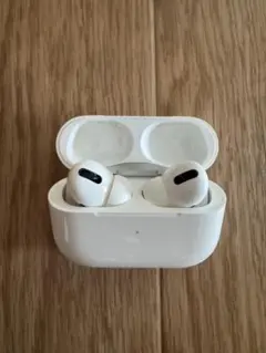 airpods pro2 左耳不良 ifaceのケース付属 - メルカリ