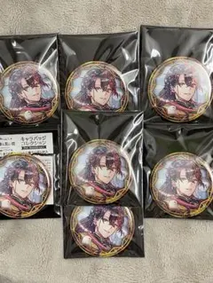 あくねこ 4周年 箔押し缶バッジ ルカス - メルカリ
