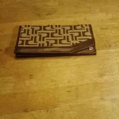 幾何学模様 ブラウン 長財布
