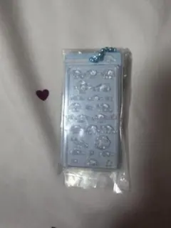 サンリオボンボンドロップシール　シナモンキーホルダー