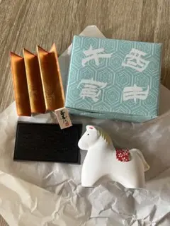 干支置物　午 2026 玉善作　HORSE 新品未使用　白　陶器