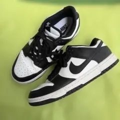 NIKE ナイキ ダンク LOW 白黒 パンダ W25cm