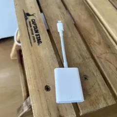 Apple純正 Lightning - SDカードカメラリーダー