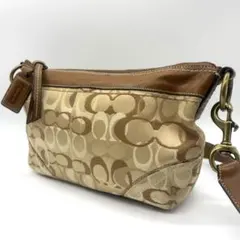 COACH コーチ　ショルダーバッグ　シグネチャー　斜め掛け　ベージュ