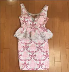 ローブドフルール ペプラムミニドレスのサムネイル
