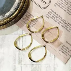 Item thumbnail for item 393d4405-d4fe-49c9-a8c2-8d4bf628c5de