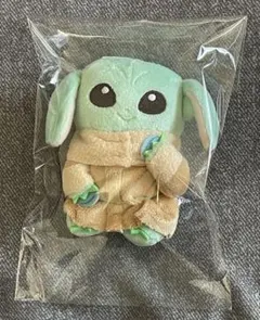 新品マンダロリアン グローグー ふわふわマスコットチャーム STAR WARS