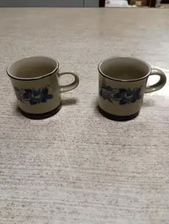 青い花柄陶器デミタスカップ 2客セット美品