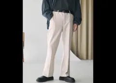 MONO-MARTスラックス センタープレスワイドフレアパンツのサムネイル
