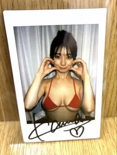 瀬戸環奈】直筆サイン入りチェキ 脇見せ 水着ver.&L版生写真 - メルカリ