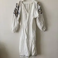ウクライナ　刺繍　ヴィンテージ　ワンピース