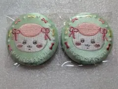 ちいかわ　刺繍缶バッジ　くりまんじゅう　2点