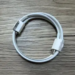 純正　Lightningケーブル