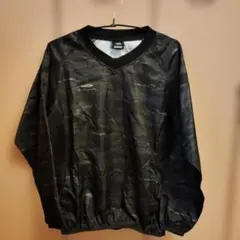 TIGORA ピステ・ウィンドブレーカー サイズ150 ブラック・カモフラージュ