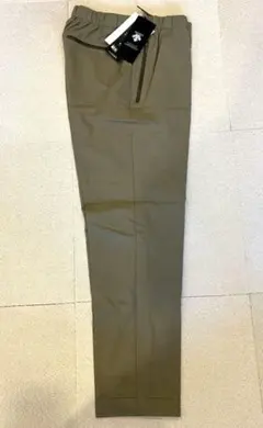 DESCENTE メンズ スラックス カーキのサムネイル
