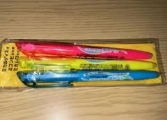 フリクションライト　こすると消える　蛍光ペン