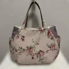 kbfaun77x様専用】ハンドメイド＊蓋付きトートバック・ローラ
