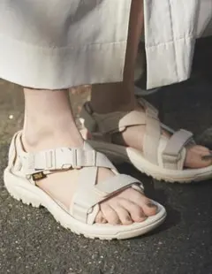 Teva ハリケーン別注24cm