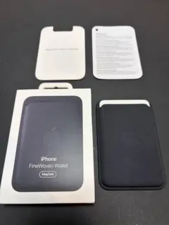 Apple純正MagSafe対応iPhoneファインウーブンウォレット ブラック