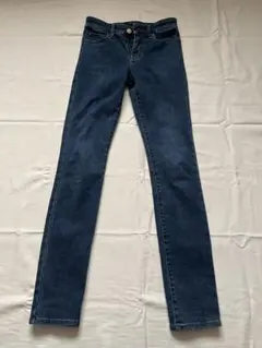 UNIQLO ストレッチスキニーデニム　サイズ21