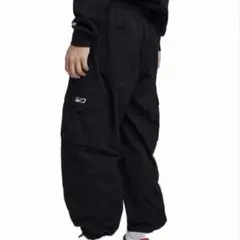 ナイキ カーニー カーゴ パンツ / Black XL 定価11800円のサムネイル
