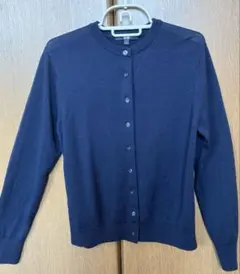 ユニクロ　薄手ウール100%カーディガン　L 紺
