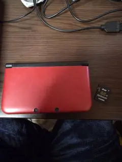 【中古品】Nintendo 3DSLL レッド×ブラック