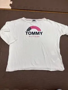 トミヒルフィガー　Tシャツ110のサムネイル