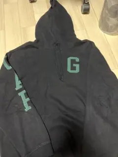 り*え様 GAP ブラック フード付きパーカー