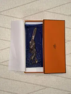 HERMES pocket square navy 100% silk with box