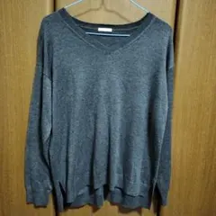 ダークグレー Vネック ニット Lサイズ