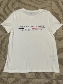 【美品】TOMMY HILFIGER★ロゴTシャツ M・ホワイト 白