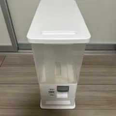 Item thumbnail for item 2422f7be-9c98-447a-85a1-bf8b46a66308