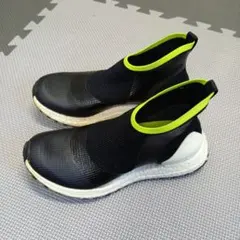 adidas by Stella McCartney　ウルトラブーストのサムネイル